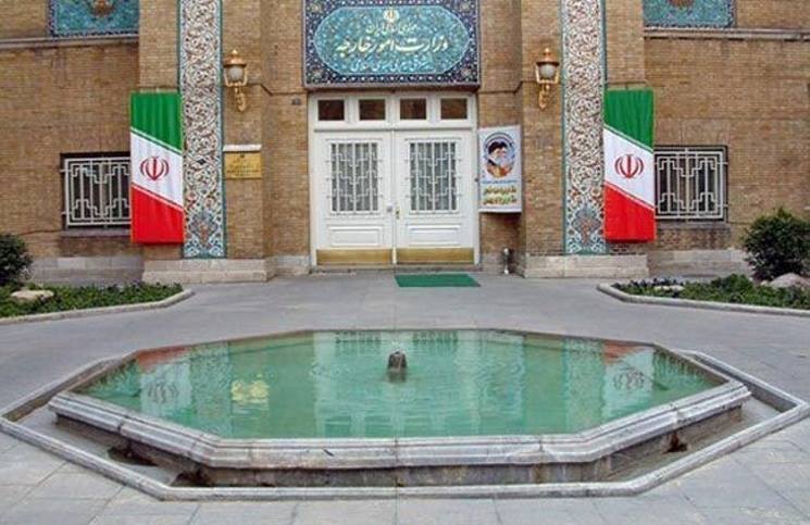 ماذا يحدث داخل سفارة إيران في صنعاء؟