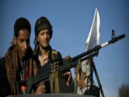 الحوثيون يقتحمون منزل شيخ قبلي بارز بـ«صنعاء»