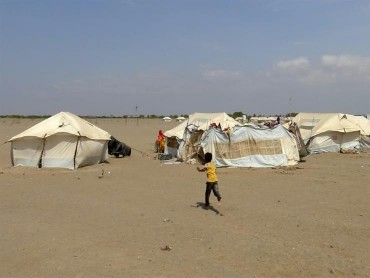 مخيمان في اليمن ومأساة واحدة   