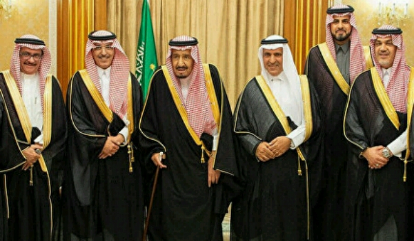 السعودية تفاجئ الوافدين بقرار جديد يتعلق بـ«الرسوم»