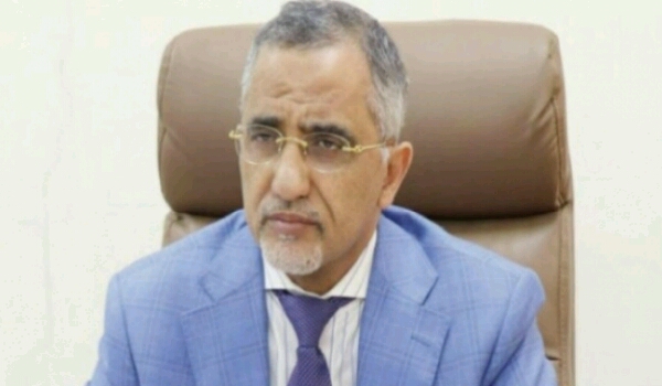 فور وصوله «عدن» قادما من «الرياض».. محافظ البنك المركزي يكشف عن «مفاجئات»