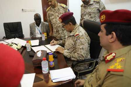 رئيس هيئة الاركان للجيش الوطني يوقع اتفاقا هاما مع أحد المنظمات الدولية