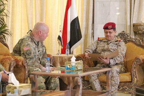 امريكا تسلم الشرعية برقية عزاء ونقاش حول تدريب وبناء الجيش اليمني