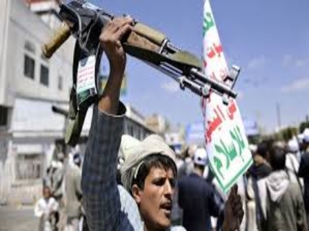 الحوثيون يعتدون بـ«الضرب» على أكاديمي جامعي