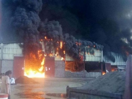 الحديدة..قصف حوثي عنيف يستهدف إحدى«أعرق المجموعات الصناعية والتجارية» بـ«اليمن»