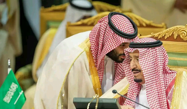 السعودية: قرار مفاجئ بمحاكمة ”سلمان“ والأخير يدعو من معتقله لـ”الالتفاف حول ولي العهد“ ويصفه بـ”رجل المستقبل“