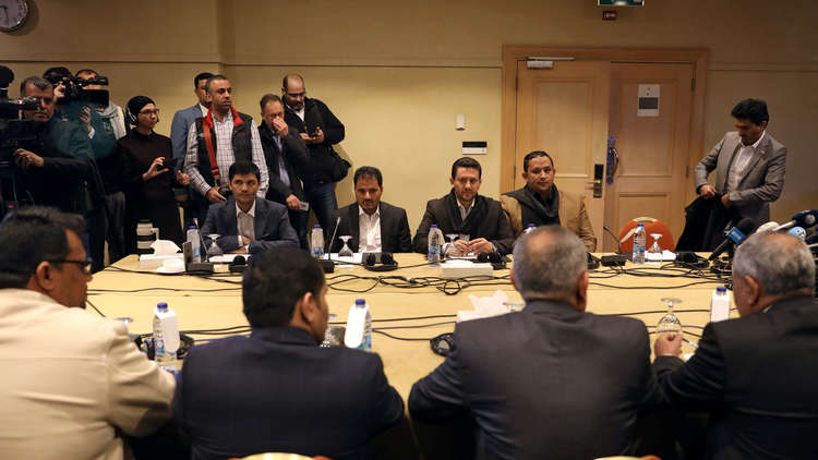 ”الشرعية“ و ”الحوثي“ يوقعان على اتفاق في ”عمان“ ويتوصلان لتسوية في ”الحديدة“