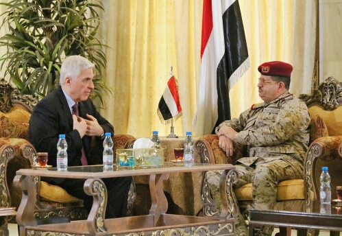 قيادة الجيش اليمني تعلن «رفضا ضمنيا» لتواجد «قوات اجنبية» في «الحديدة» وتكشف للروس عن هوية القوات التي ستوافق عليها
