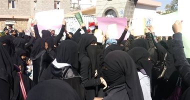 من جديد.. نساء «صنعاء» يُفجرن انتفاضة عارمة ضد المليشيا