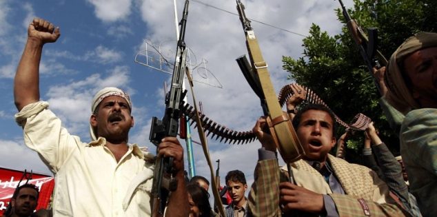 تحت إشراف التحالف.. ايران ترسل دعما للحوثيين بملايين الدولارات