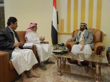 مدير مكتب البرنامج السعودي لتنمية وإعمار اليمن  بمحافظة «مأرب» يلتقي اللواء «العرادة» ويتفقد مشروع «المطار»