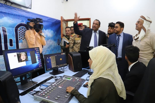 إطلاق إذاعة يمنية جديدة بثها يصل اقصى شرق البلاد