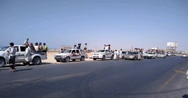 قوات الامارات تتتطاول وتقوم بـ”ممارسات همجية“ بحق محتجين في ”شبوه“