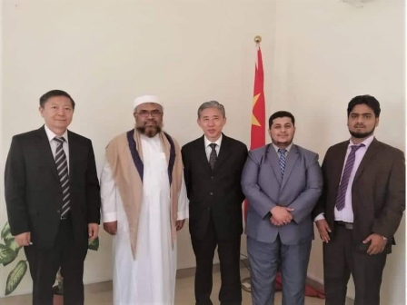 السفير الصيني لدى اليمن يستقبل عدد من قيادات حزب السلم والتنمية