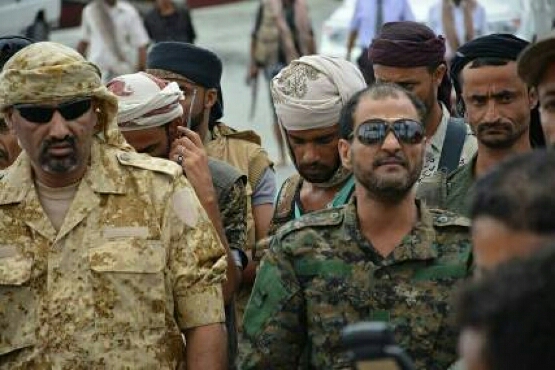 إنقلاب عسكري وشيك في عدن يطيح بالشرعية .  تفاصيل مؤامرة  تدعمها دولة خليجية