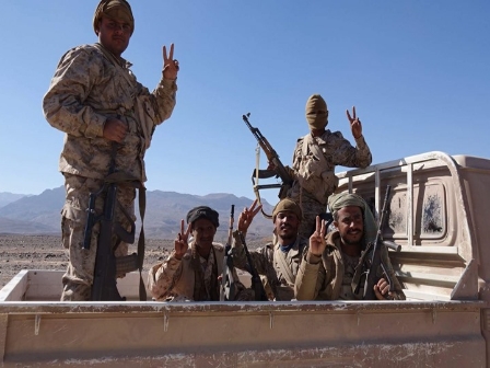 «الجيش» يُهاجم الخطوط الدفاعية «للحوثيين» شرقي «تعز»ويكبدهم خسائر