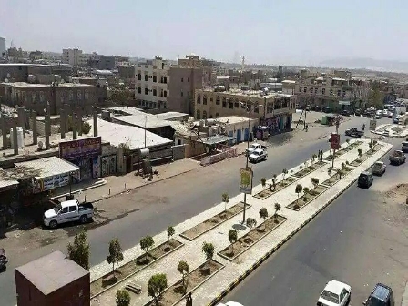 «الحوثيون» يستهدفون حي سكني في مدينة «مأرب» بصاروخ كاتيوشا - تفاصيل ما حدث