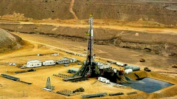 ”حضرموت“ تصعد ضد ”الشرعية“ وتهدد بإيقاف تصدير النفط