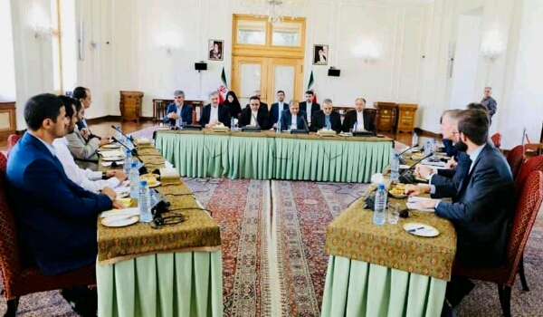 تفاصيل اجتماع ثلاثي بين إيران والحوثيين و4 دول أوروبية عقد في مقر الخارجية الايرانية بطهران
