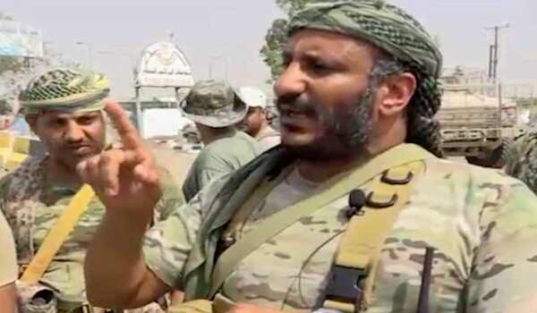 قوات ”طارق صالح“ تعلن رسميا الولاء للامارات في مواجهة الحكومة ”الشرعية“