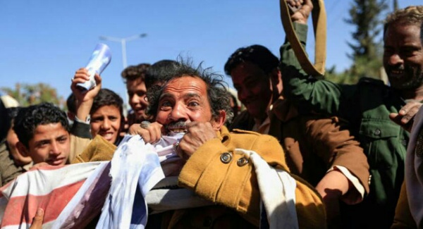 الحوثيون يردون على قرار تصنيفهم ”منظمة إرهابية“ بإضعاف الانترنت وعزل سكان مناطق سيطرتها عن العالم