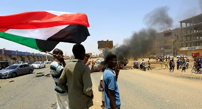 هجمات المليشيات الحوثية ضد المدنيين  في مأرب تثير غضب المجتمع الدولي وتعزز تورطهم في جرائم حرب