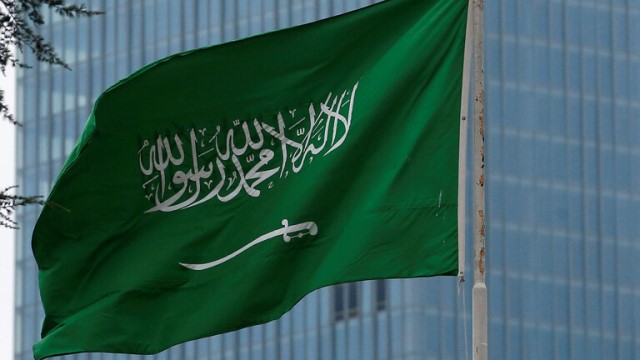 عاجل: السعودية تتقدم رسميا بمبادرة تتضمن 4 بنود لانهاء الحرب في اليمن.. تعرف عليها