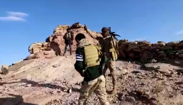 قوات ”الشرعية“ تطلق عملية عسكرية غربي صعدة من محورين وتحقق تقدماً كبيراً