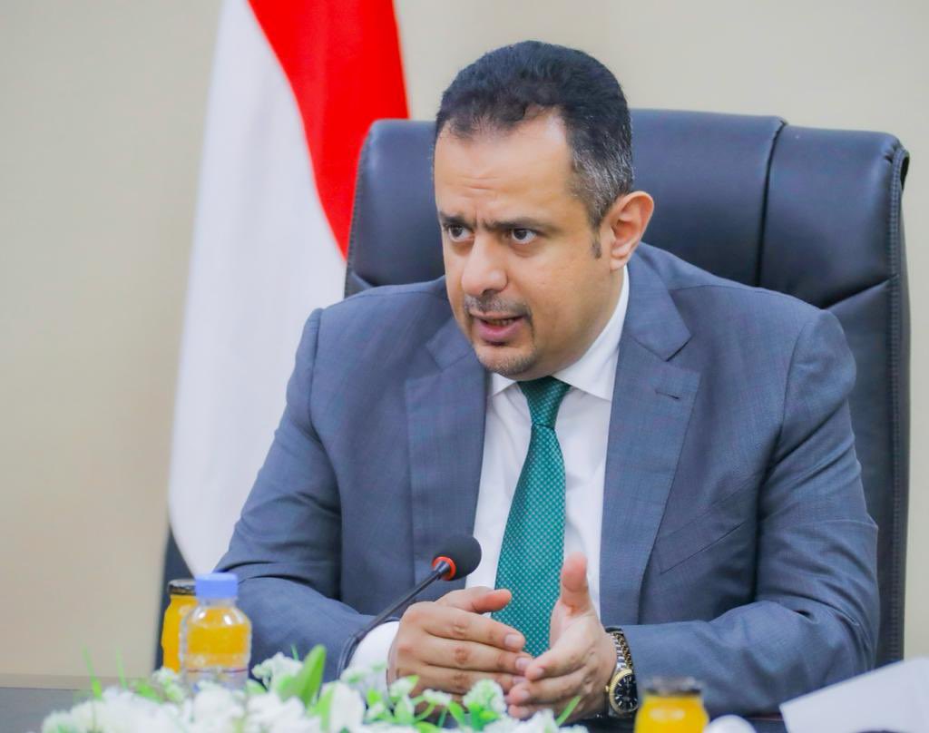 معين : الحكومة حريصة على كسر الإحتكار المشتقات النفطية.. ويتهم مليشيا الحوثي بعرقلة جهود الحكومة