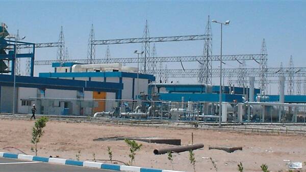 الحكومة اليمنية توقع اتفاقية لصيانة محطة مأرب الغازية بتمويل كويتي