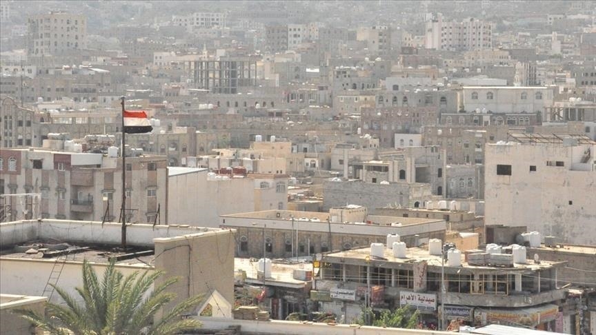 يمنيون يواجهون أزمة البطالة بمشاريع صغيرة لكن مؤثرة (تقرير)