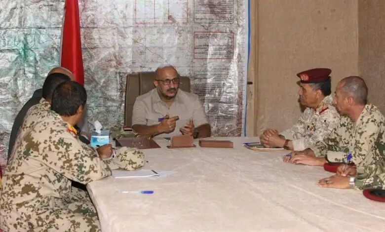 العميد طارق صالح يحذر الحوثيين ويوجه القوات برفع الجاهزية