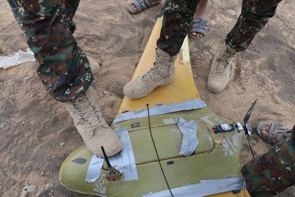 الجيش يُسقط طائرة مُسيّرة حوثية بـ «مأرب»