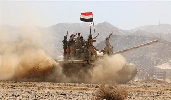 الرئاسة اليمنية: مستعدون للحرب رغم انحيازنا للسلام ونتطلع الى تحرك جماعي