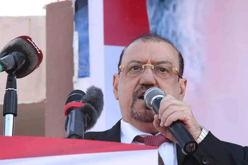 رئيس البرلمان اليمني يفجر مفاجأة ويكشف لأول مرّة عن من أصدر التوجيهات بإيقاف تقدم قوات الشرعية نحو العاصمة صنعاء عند وصولها "فرضة نهم»