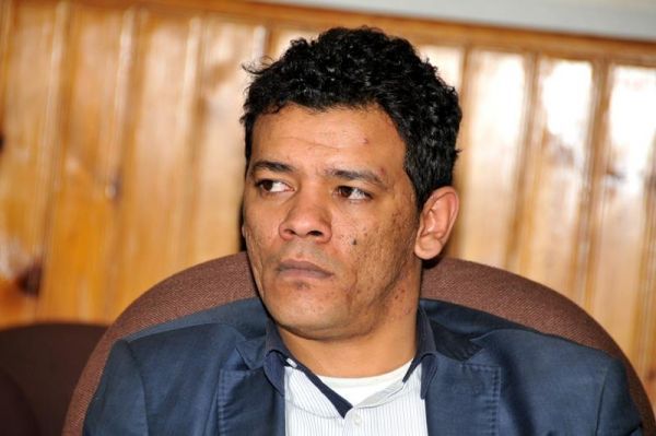 منظمات حقوقية :مليشيات الحوثي تحاول التخلص من قضية اغتيال الصحفي «محمد العبسي»