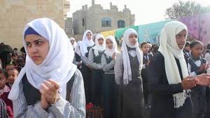 وسط تصاعد الغضب في الشارع اليمني .. حوثي يختطف طفلة ويبتز أسرتها
