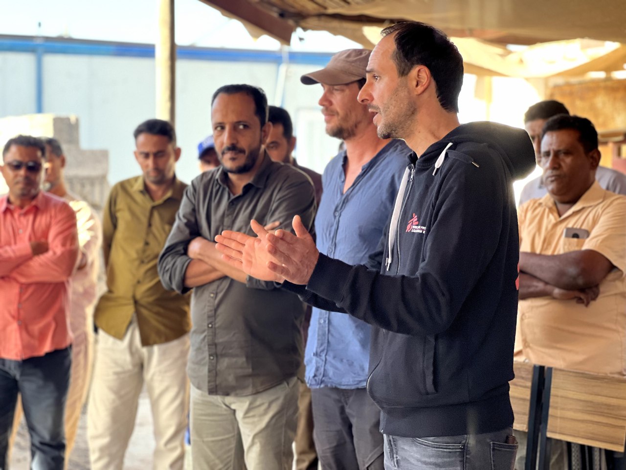 مسئول كبير في منظمة دولية زار صنعاء يفضح الحوثيين