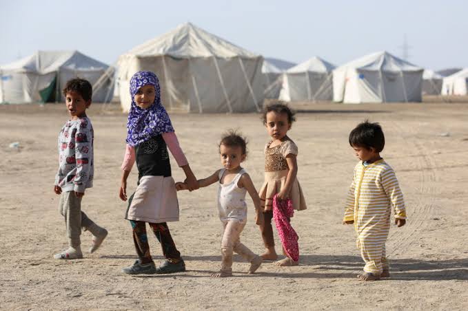 منظمة الهجرة الدولية تعلن دعم أكثر من 50 موقع نزوح داخلي بمحافظة مأرب