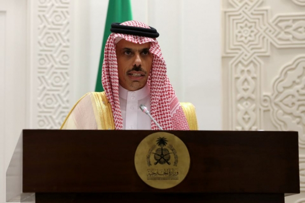 السعودية تتحدث عن وقف دائم لإطلاق النار في اليمن وبدء عملية سياسية بين الشرعية والحوثي
