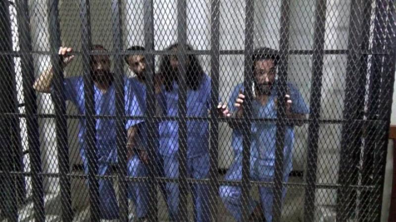محكمة حوثية: الحكم بسجن المومري عام ونصف وعلاو 3 سنوات وأحمد حجر عام واحد والمصباحي 6 أشهر