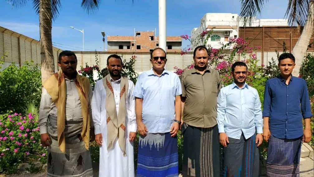 وزير  الصحة يلتقي الصحفيين المحررين من سجون الحوثي
