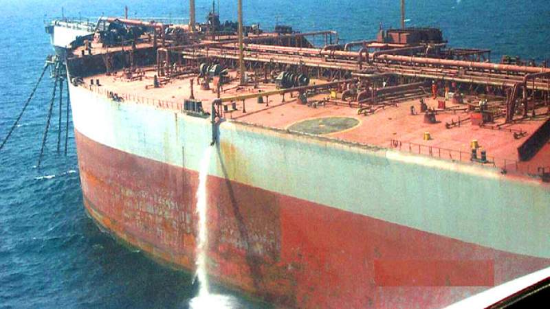 الأمم المتحدة تتحدث عن موعد سحب النفط من الناقلة صافر قبالة اليمن