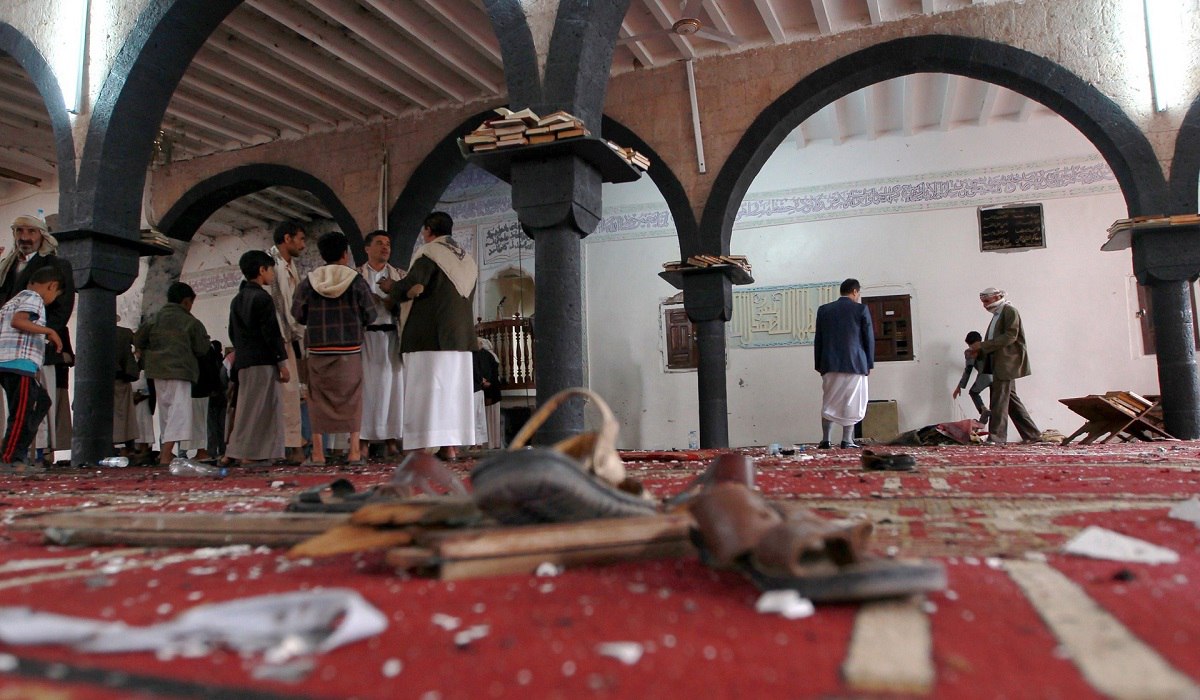 تقرير حقوقي يعري مليشيات الحوثي ومسيرتها القرآنية وانتهاكها للمساجد خلال (8)سنوات