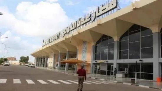 شاهد ..الرحلات الجوية التي ستغادر مطار عدن الدولي غدا الثلاثاء