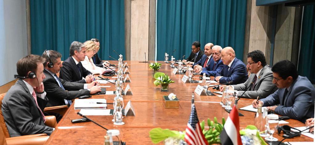 بلينكن.. الولايات المتحدة تطلع الى شراكة ثنائية وتعاون مستمر مع مجلس القيادة الرئاسي والحكومة من أجل مستقبل اليمن