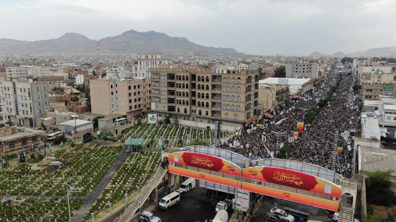 الحوثي يتجنب ذكر اسم السعودية ويدعو أنصاره الى الجهوزية