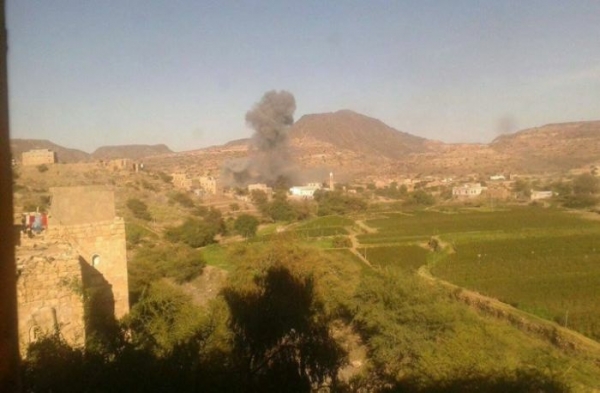 مليشيا الحوثي تقصف قرى سكنية بريف محافظة تعز