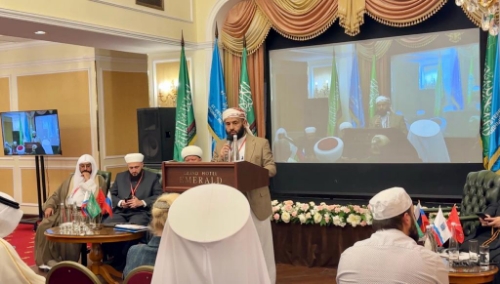 وزير الأوقاف باليمن يشارك في انطلاق فعاليات المنتدى الدولي الثاني للأديان بروسيا