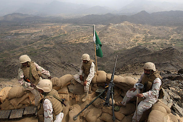 مؤشرات لعودة الحرب في اليمن.. الجيش السعودي يرفع جاهزيته إلى حالة ''التأهب القصوى'' وهذا ماحدث قبل اسبوع في الحدود